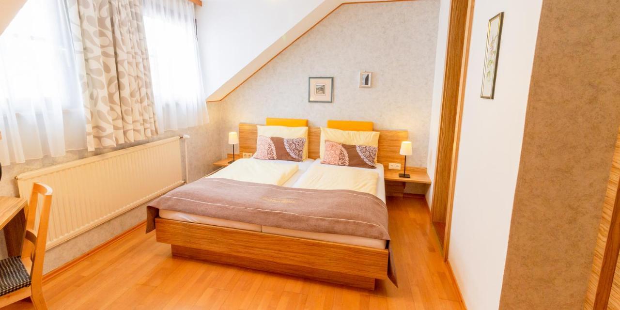 Pension Gaestehaus Heller Weissenkirchen in der Wachau Eksteriør bilde
